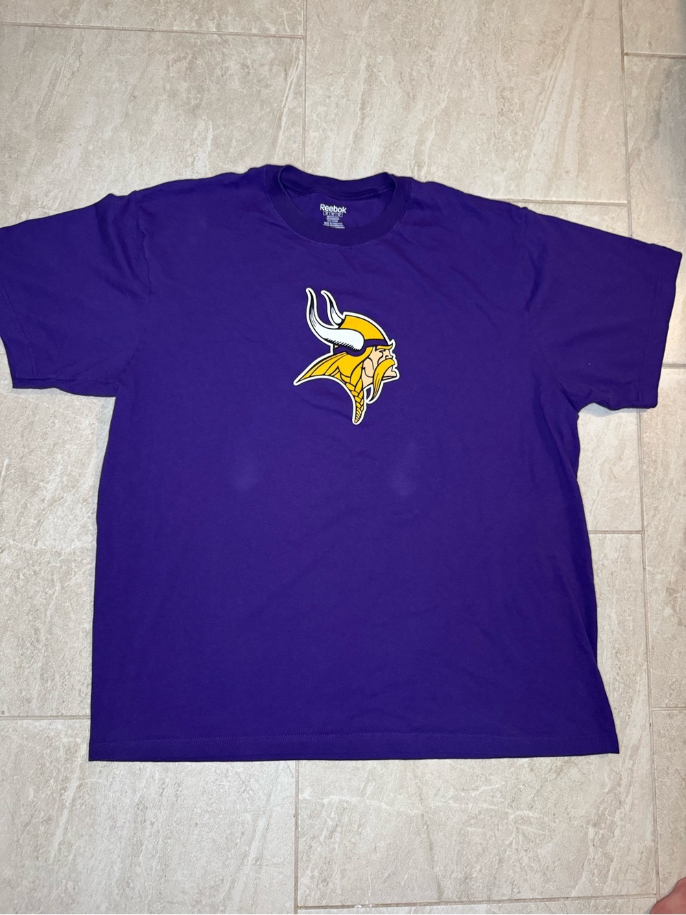 Reebok Men’s Purple Minnesota Vikings Logo Short Sleeve Tee
